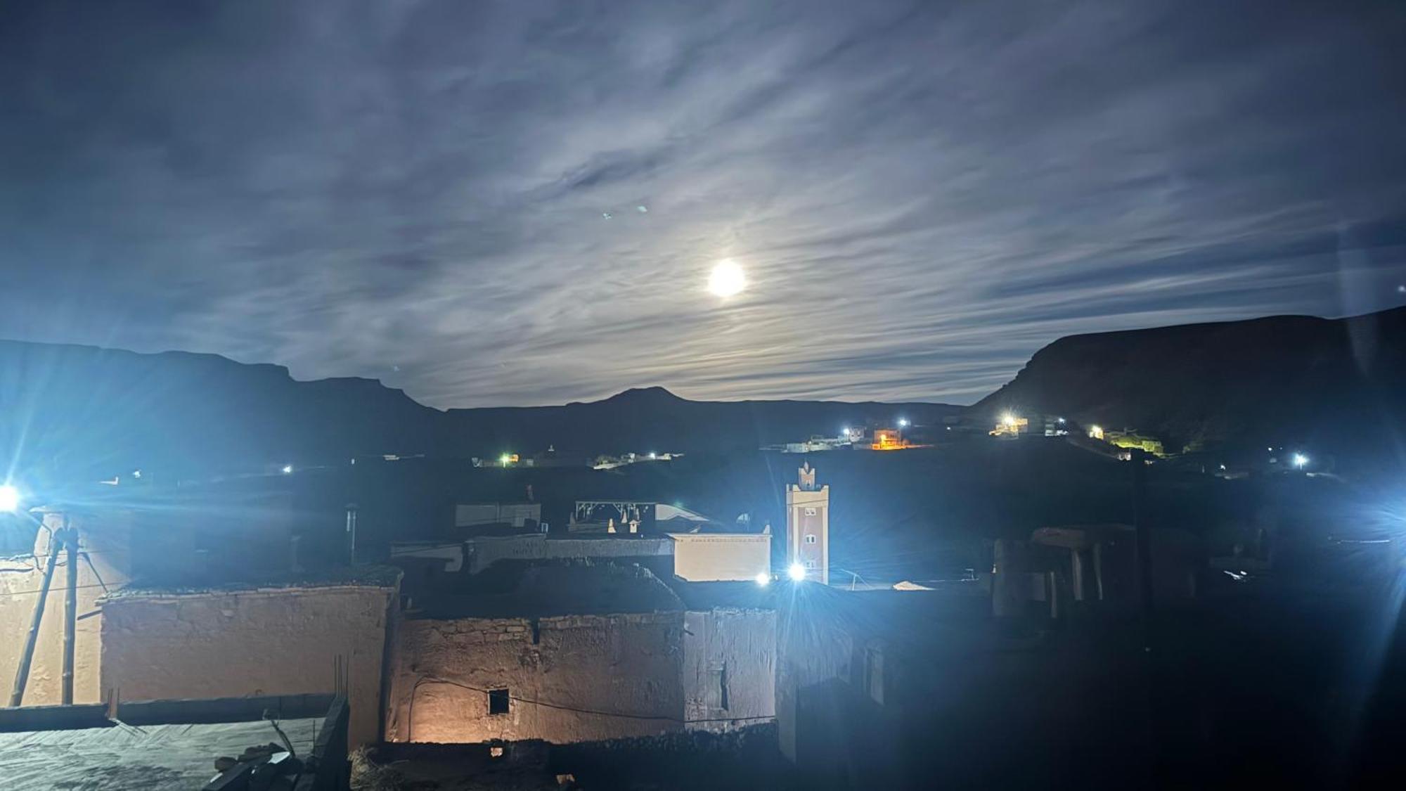 Kasbah Tigmi El Janoub Hotell Ait Benhaddou Exteriör bild